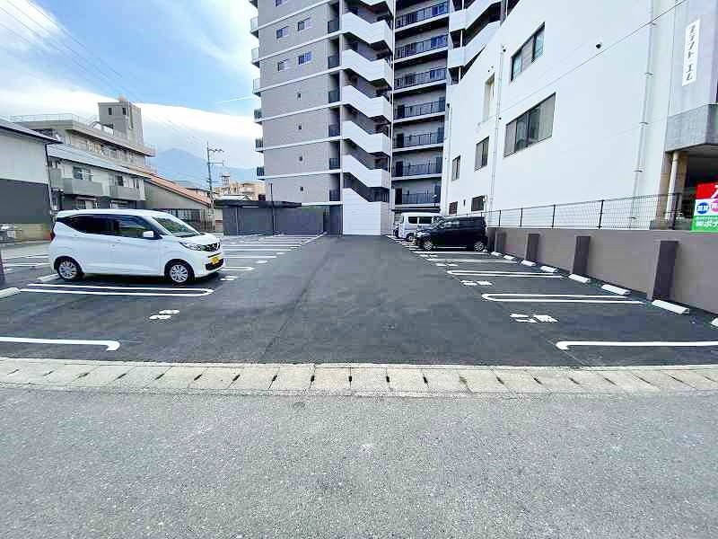 駐車場　★駐車場★