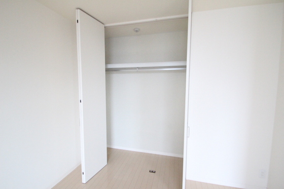 収納　※別部屋の写真です