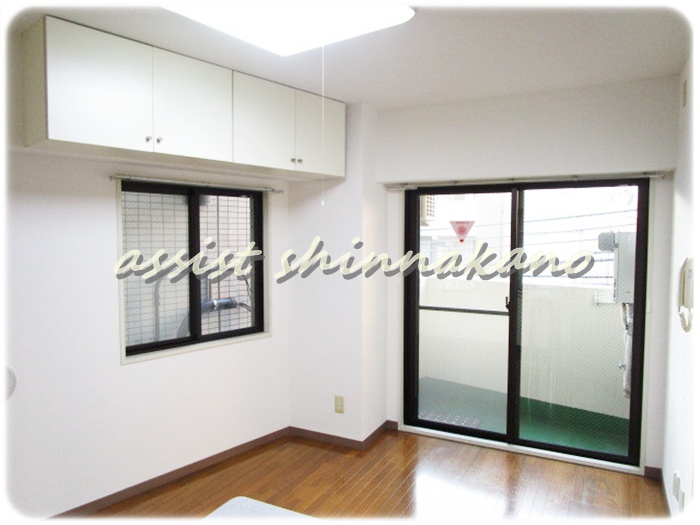 居室・リビング　別号室の参考写真です