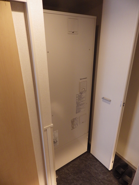 その他部屋・スペース　電気温水器