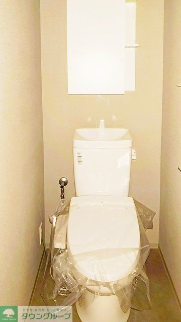 トイレ　※写真は同タイプ住戸です。