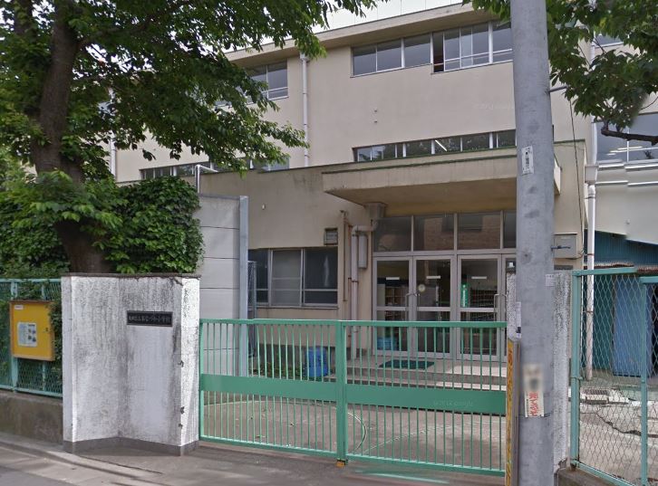 小学校　大田区立おなづか小学校（小学校）まで676m