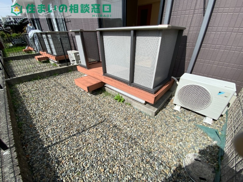 庭　同型