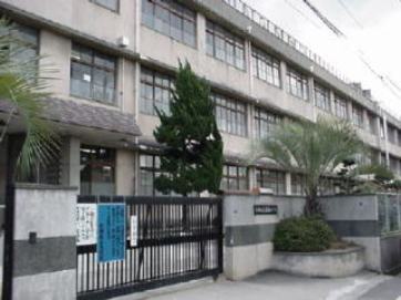 小学校　長瀬南小学校（小学校）まで364m