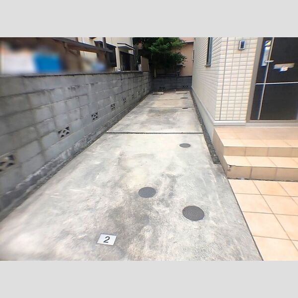 駐車場　駐車場