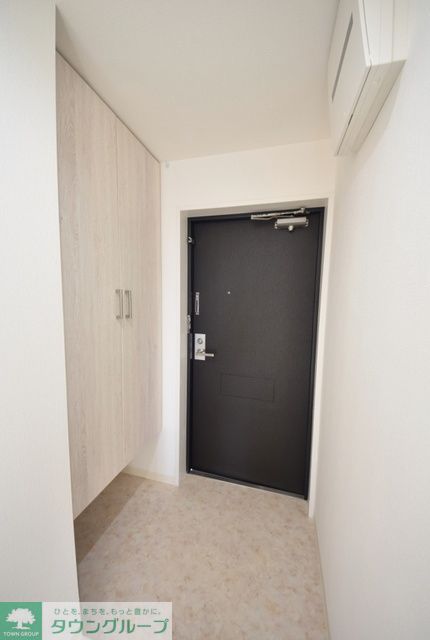 玄関　大型シューズボックスございます