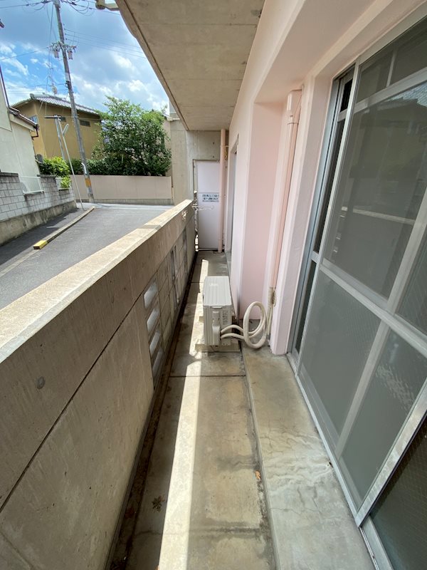 バルコニー　※他のお部屋です、ご参考までに