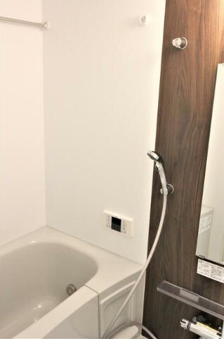 バス・シャワールーム　他部屋写真