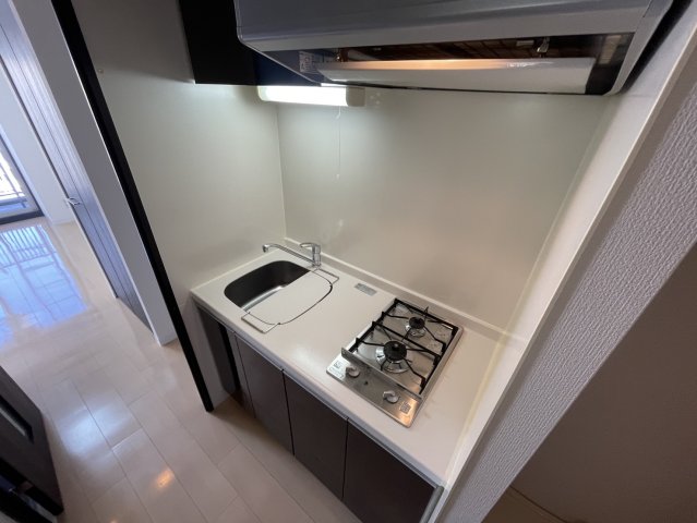 キッチン　同物件別部屋写真