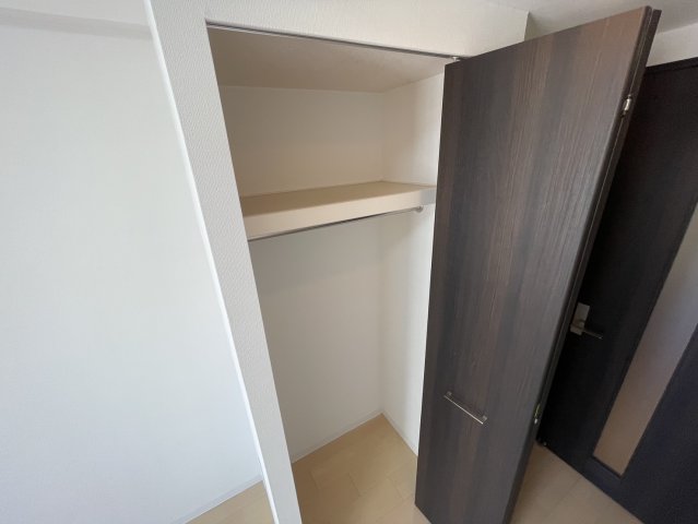 収納　同物件別部屋写真