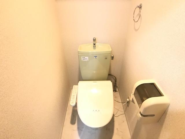 トイレ　シャワー付トイレ