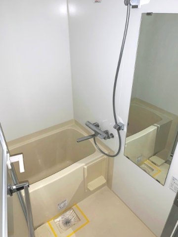 バス・シャワールーム　※反転タイプ参考写真