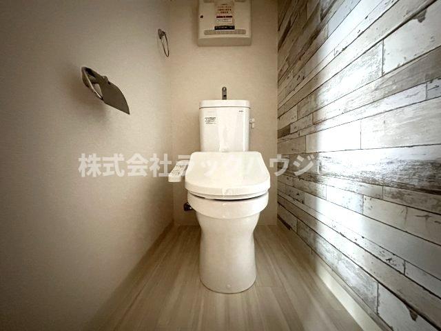 トイレ　【お部屋さがしはラックハウジングにお問合せ下さいませ♪】