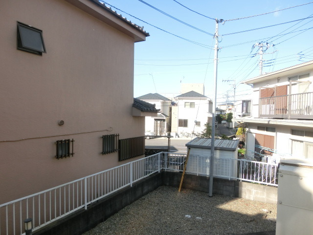 眺望　周辺は閑静な住宅街です。