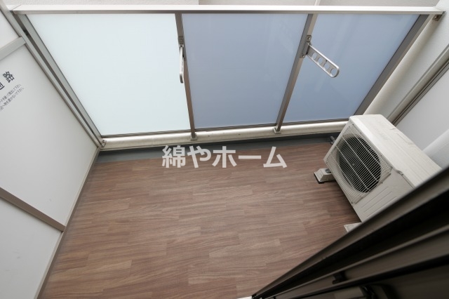 バルコニー　広々としたバルコニーです