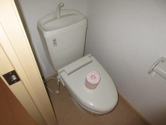 トイレ　清潔感のあるトイレ。