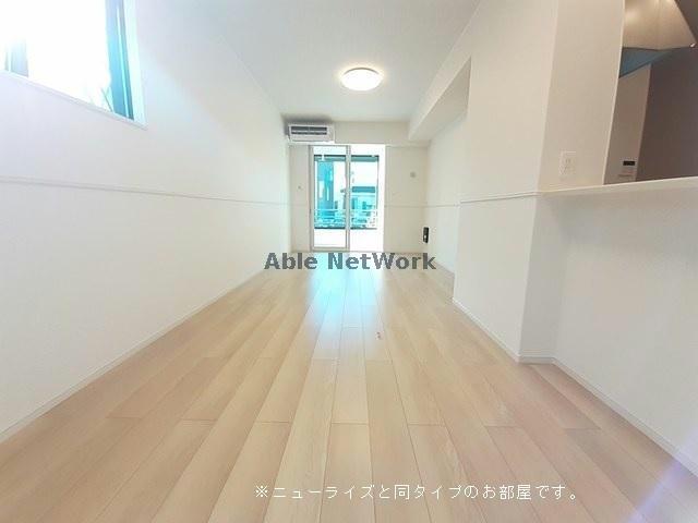 居室・リビング　※同タイプ参考写真