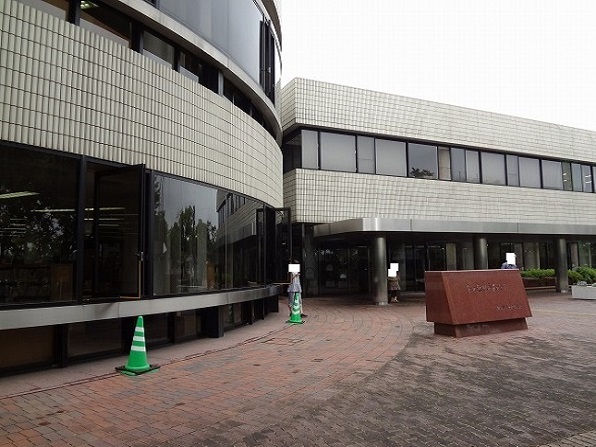 図書館　岡山市立　　　　　　中央図書館（図書館）まで600m