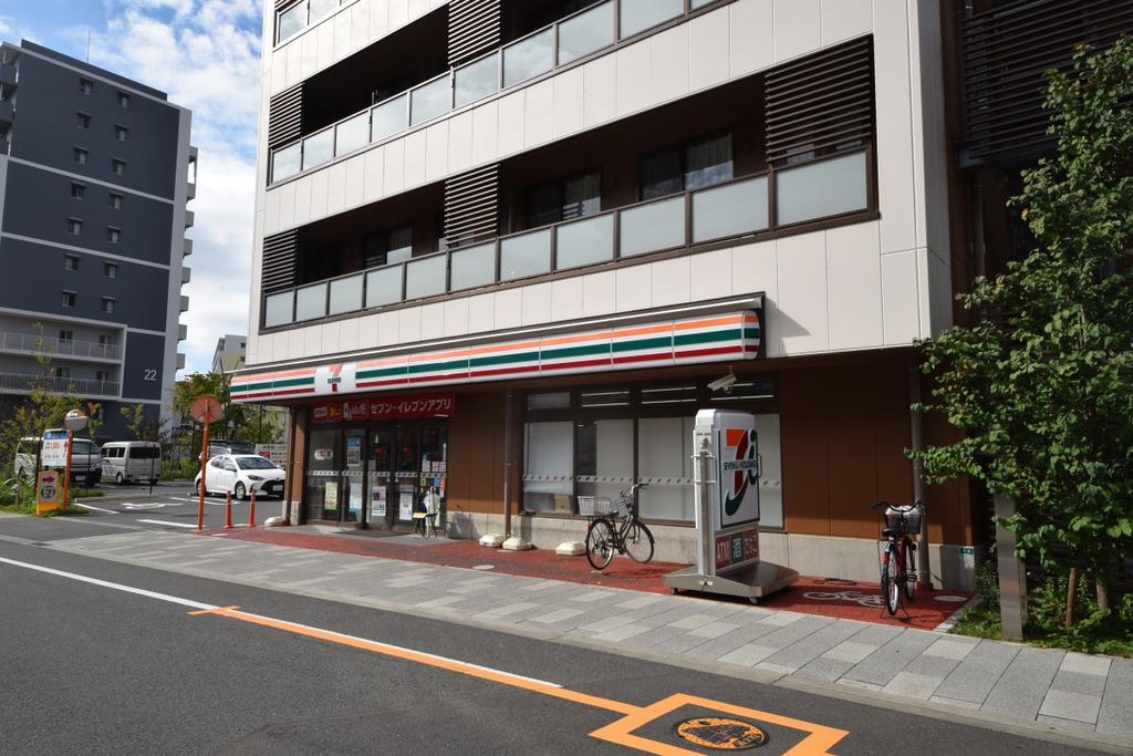 コンビニ　セブンイレブン草加松原団地店（コンビニ）まで620m