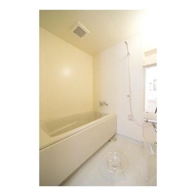 バス・シャワールーム　※写真は同タイプ住戸です。