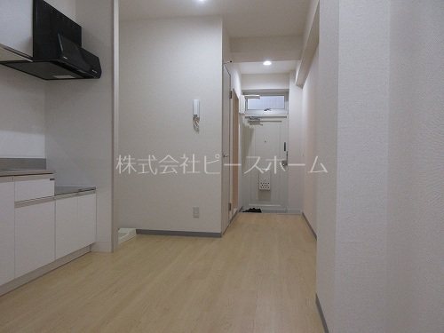 居室・リビング　※別号室参考写真