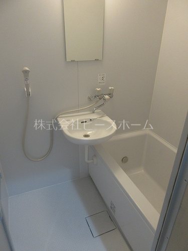 バス・シャワールーム　※別号室参考写真