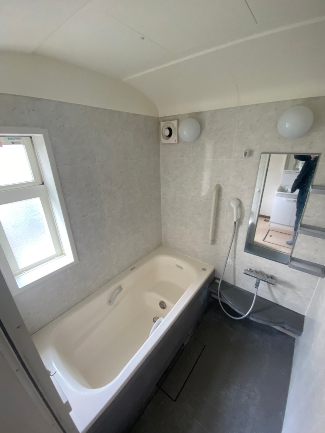 バス・シャワールーム　募集部屋は反転タイプです