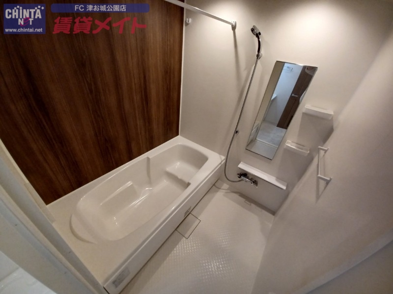 バス・シャワールーム　同型別部屋参考写真