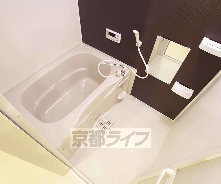 バス・シャワールーム　オシャレなお風呂でくつろげます・