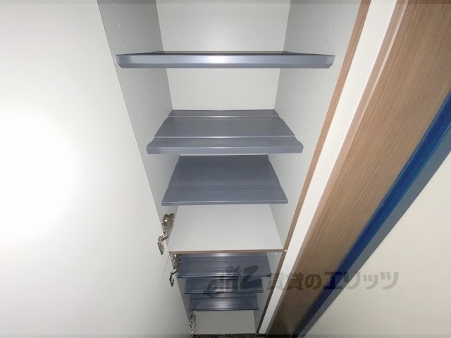 収納　下駄箱