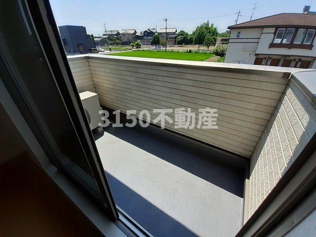 バルコニー　広々としたバルコニーです