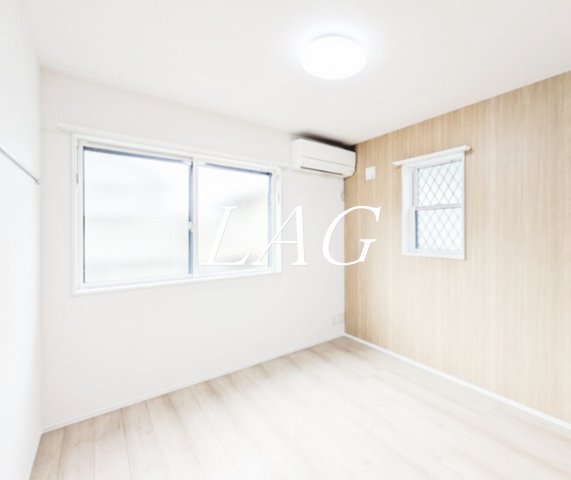 居室・リビング　洋室のお部屋です。