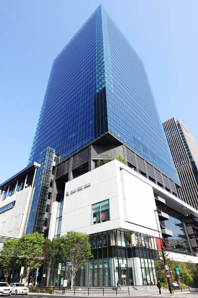 ショッピングセンター　グランフロント大阪北館（ショッピングセンター）まで1079m