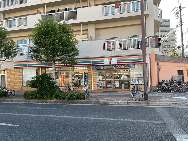 コンビニ　セブンイレブン 大阪東中島1丁目店（コンビニ）まで190m