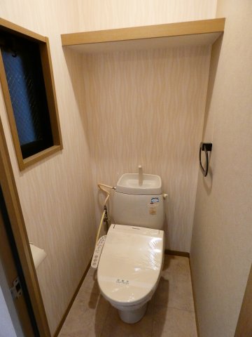 プランドールハリマA棟のトイレ写真