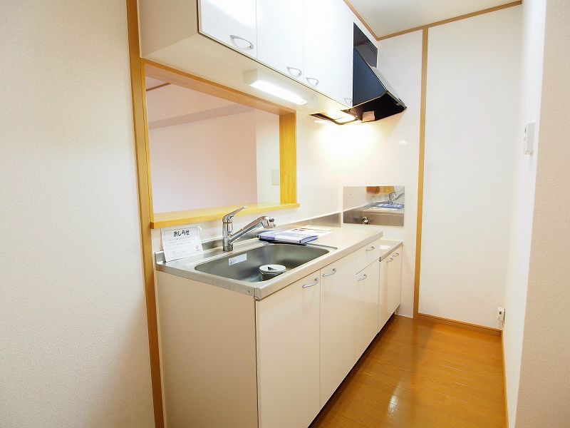 キッチン　写真は同型タイプです。