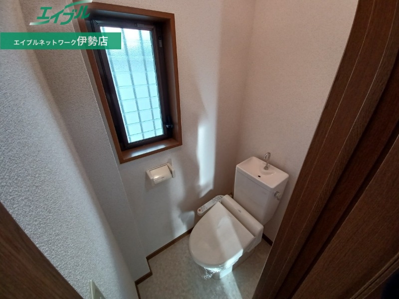 トイレ　別部屋画像参考
