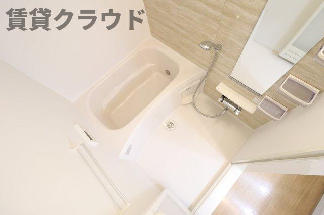 バス・シャワールーム　日々の疲れを癒すお風呂付です