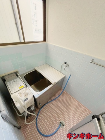 広島電鉄宇品線 日赤病院前駅 徒歩9分 3階建 築50年の風呂写真