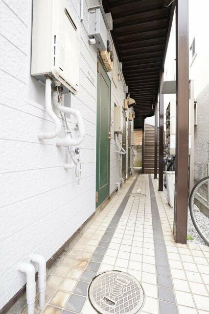 西武池袋線 東長崎駅 徒歩5分 2階建 築40年の外観写真