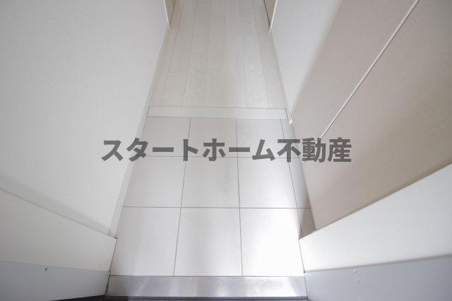 ＪＲ鳴門線 撫養駅 徒歩60分 2階建 築14年の玄関写真