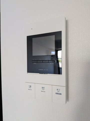 セキュリティ　TV付きインターホンでセキュリティ面も安心です