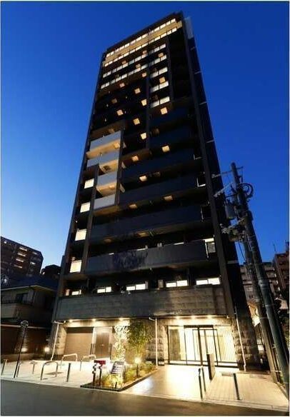 PHOENIX新大阪の外観写真