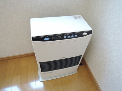 その他設備　経済的な灯油ストーブ☆