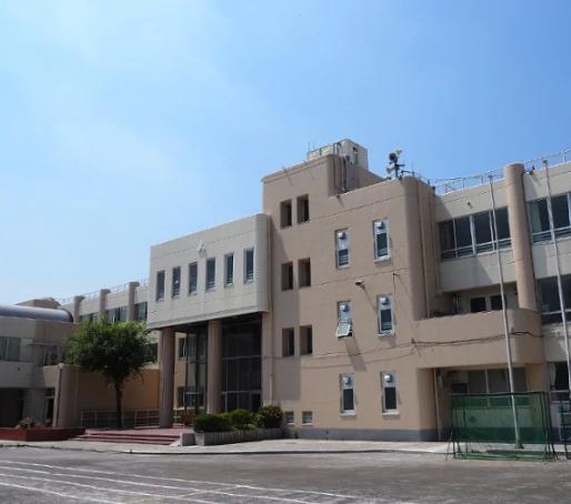 中学校　川崎市立宮内中学校（中学校）まで942m