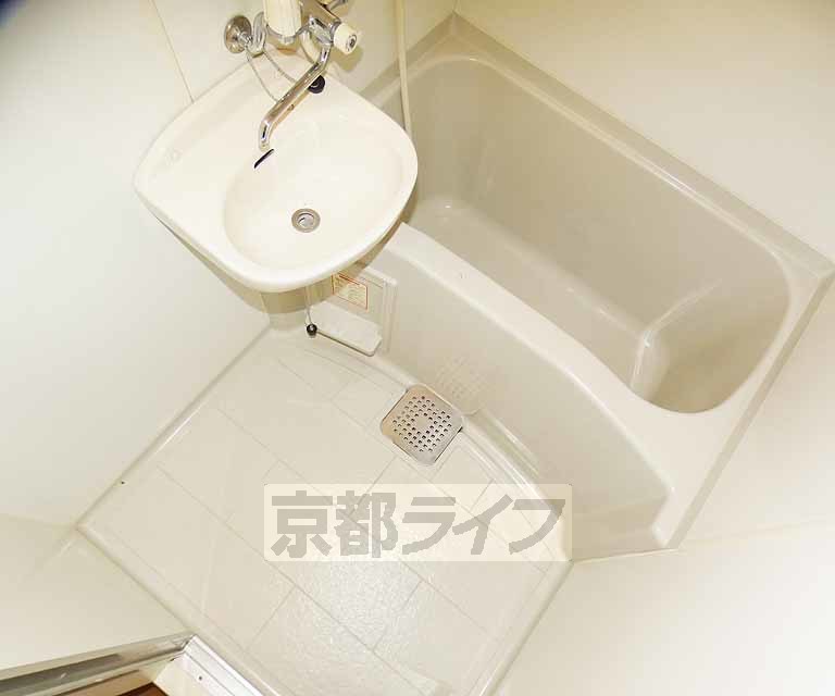 レオパレスSOARERの風呂写真