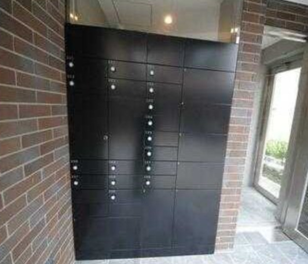 ＪＲ山手線 目黒駅 徒歩10分 3階建 築8年の外観写真