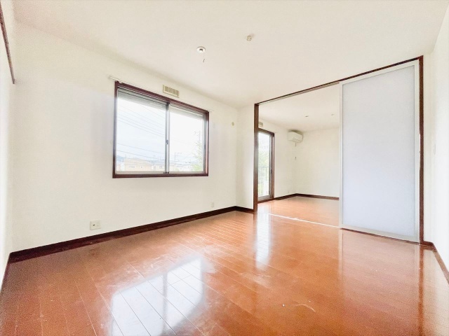その他部屋・スペース　同一建物内２０１号室内装写真転載