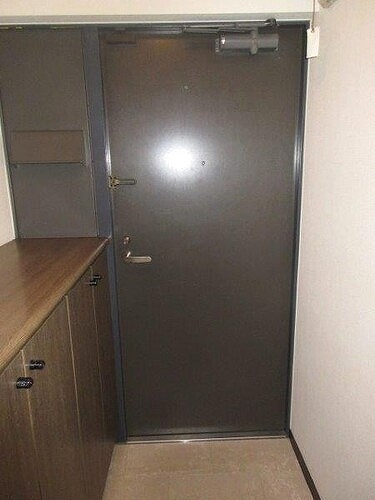 玄関　玄関　※前回募集時2021年07月の写真