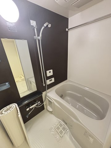ＪＲ東海道本線 新大阪駅 徒歩5分 15階建 築11年の風呂写真